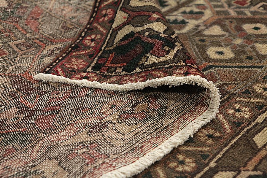 Bakhtiari Persian Carpet 278x144 - Picture 4
